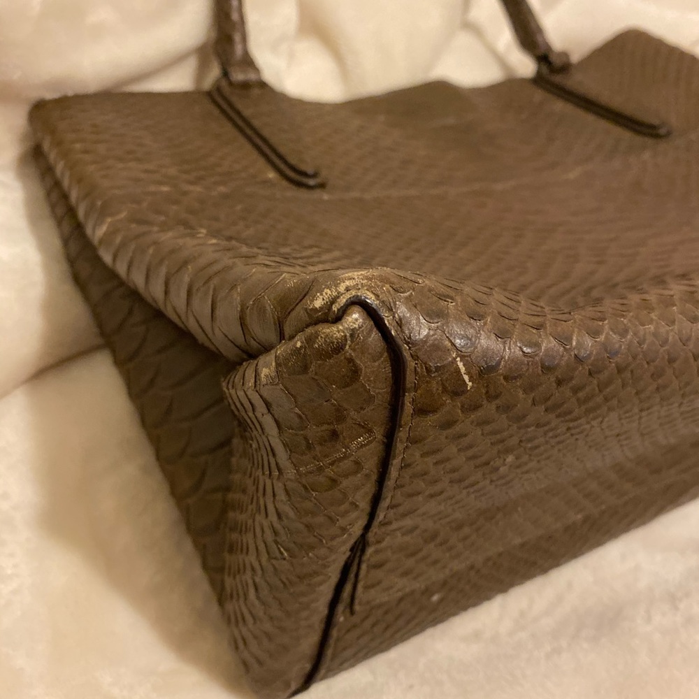 Handbag - Picture 5 of 7